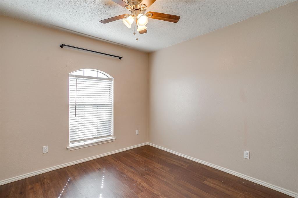 Joshua Plaza - Residential