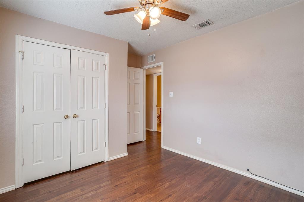 Joshua Plaza - Residential