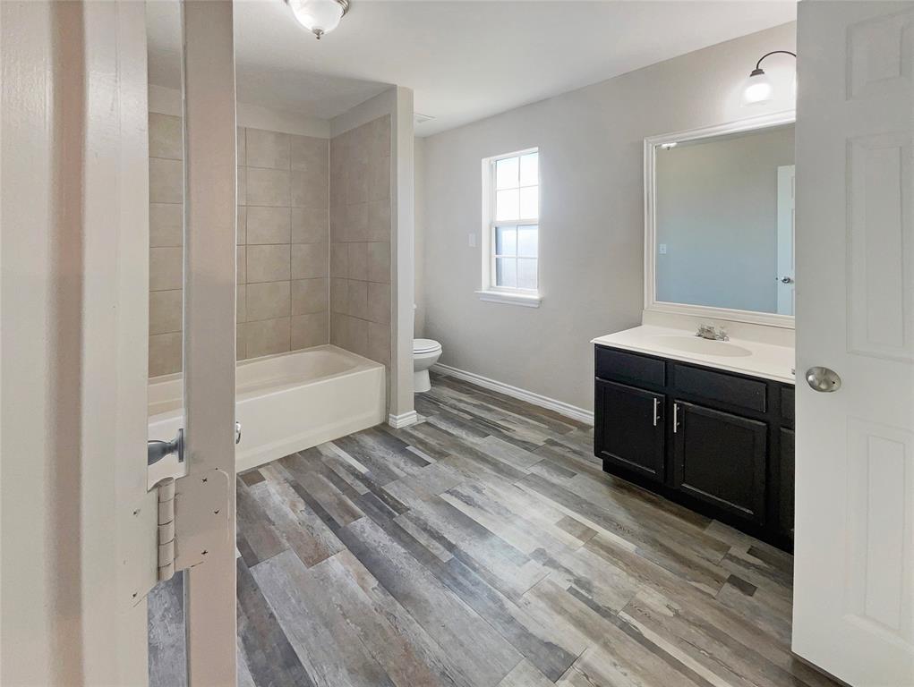 Newport Village At Trinity - Residential