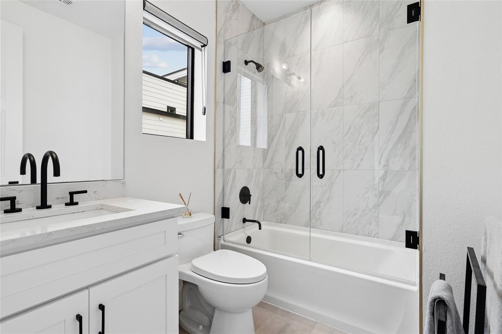 Reagan Street Townhomes - Residential