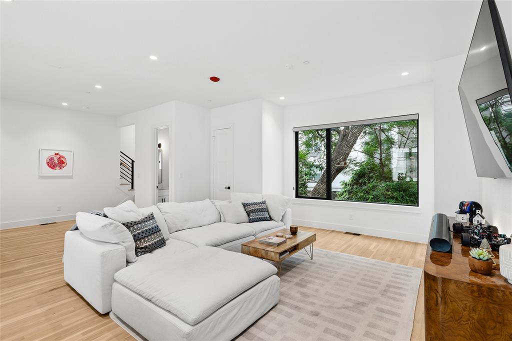 Reagan Street Townhomes - Residential