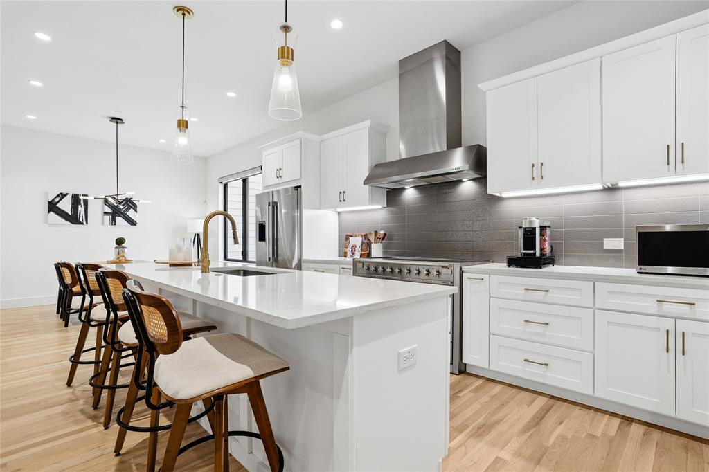 Reagan Street Townhomes - Residential