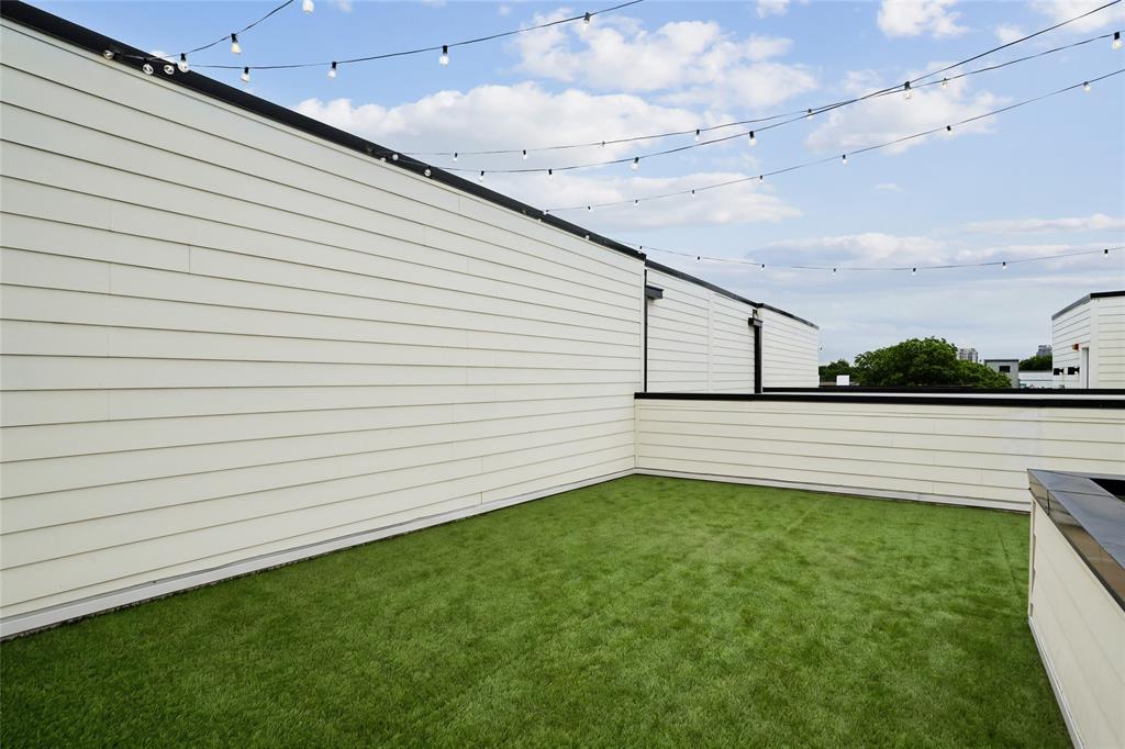 Reagan Street Townhomes - Residential