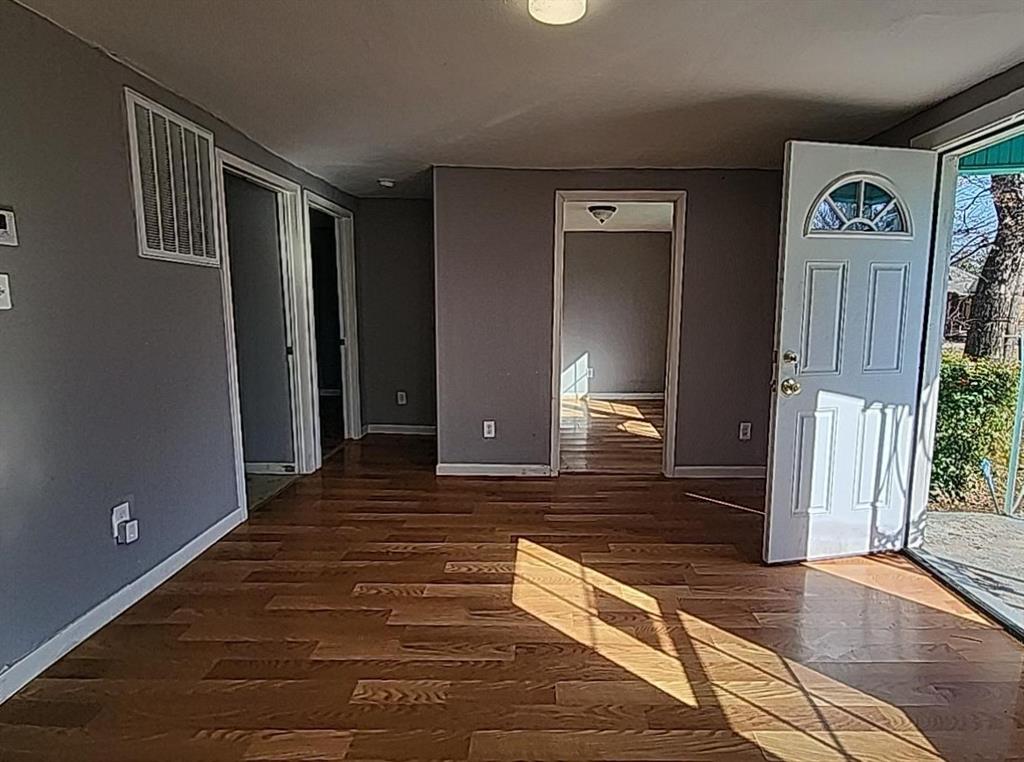 Original Cleburn - Residential