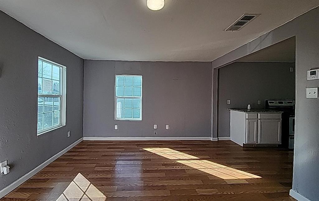 Original Cleburn - Residential