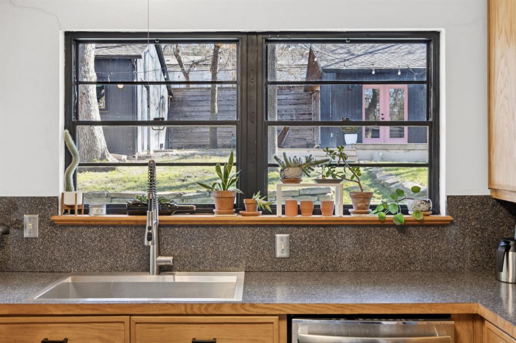 Lake Gardens - Residential