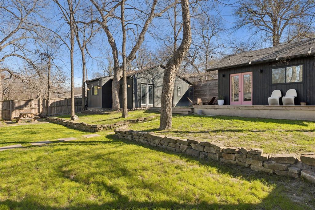 Lake Gardens - Residential