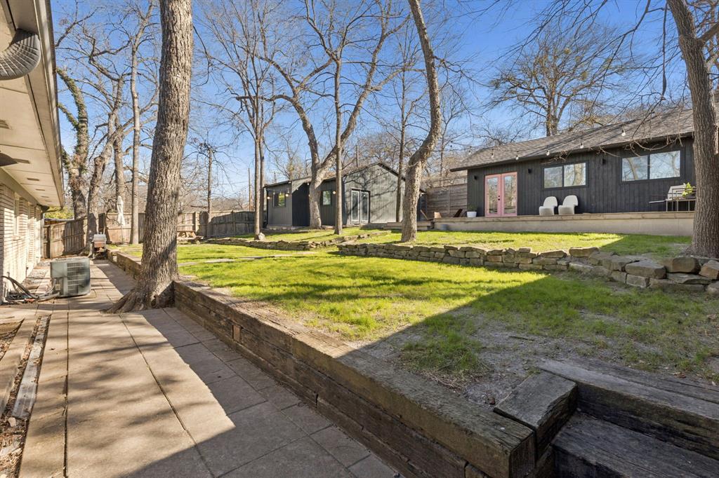 Lake Gardens - Residential