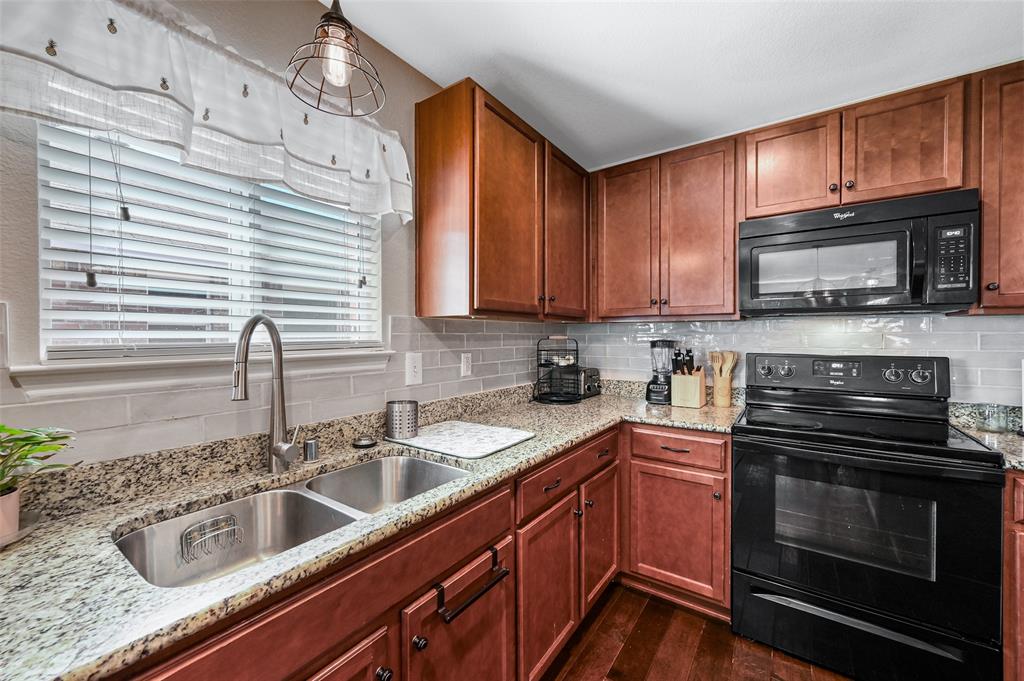 Fate, Texas 75189, United States, 3 Bedrooms Bedrooms, ,2 BathroomsBathrooms,Residential,Active,53870