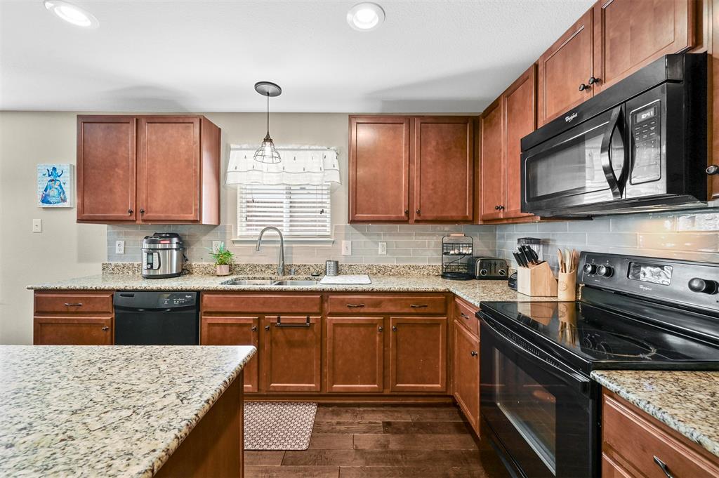 Fate, Texas 75189, United States, 3 Bedrooms Bedrooms, ,2 BathroomsBathrooms,Residential,Active,53870