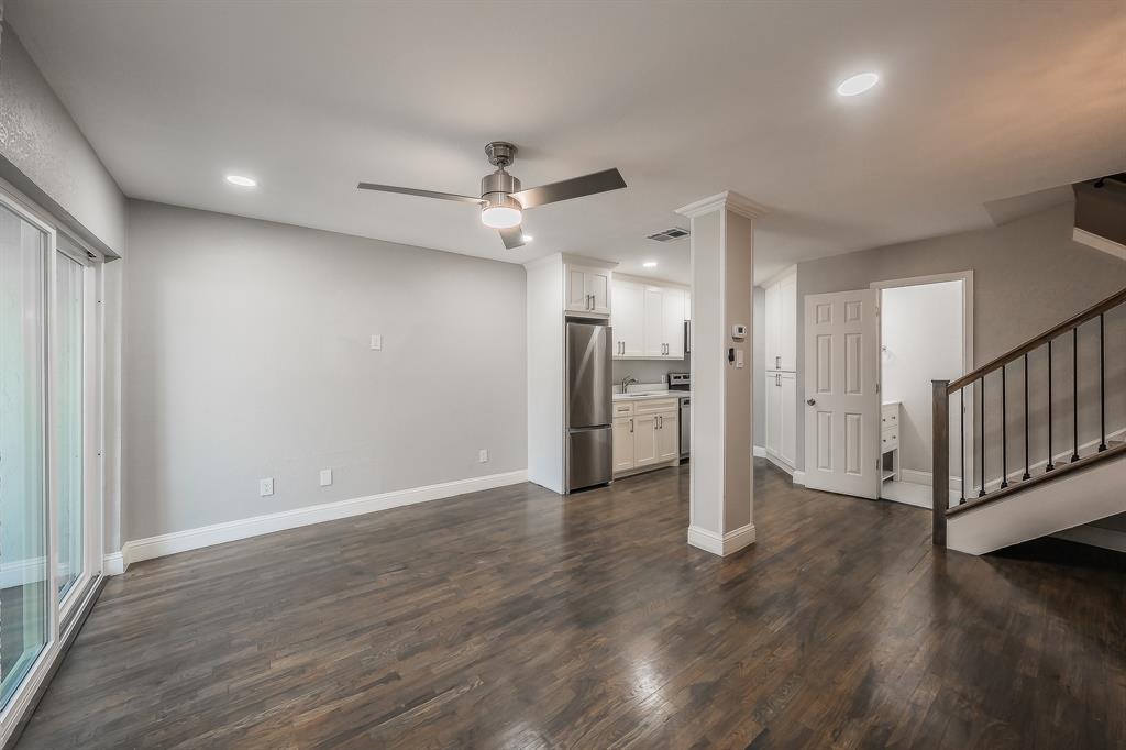 Ashton Square Condo - Residential