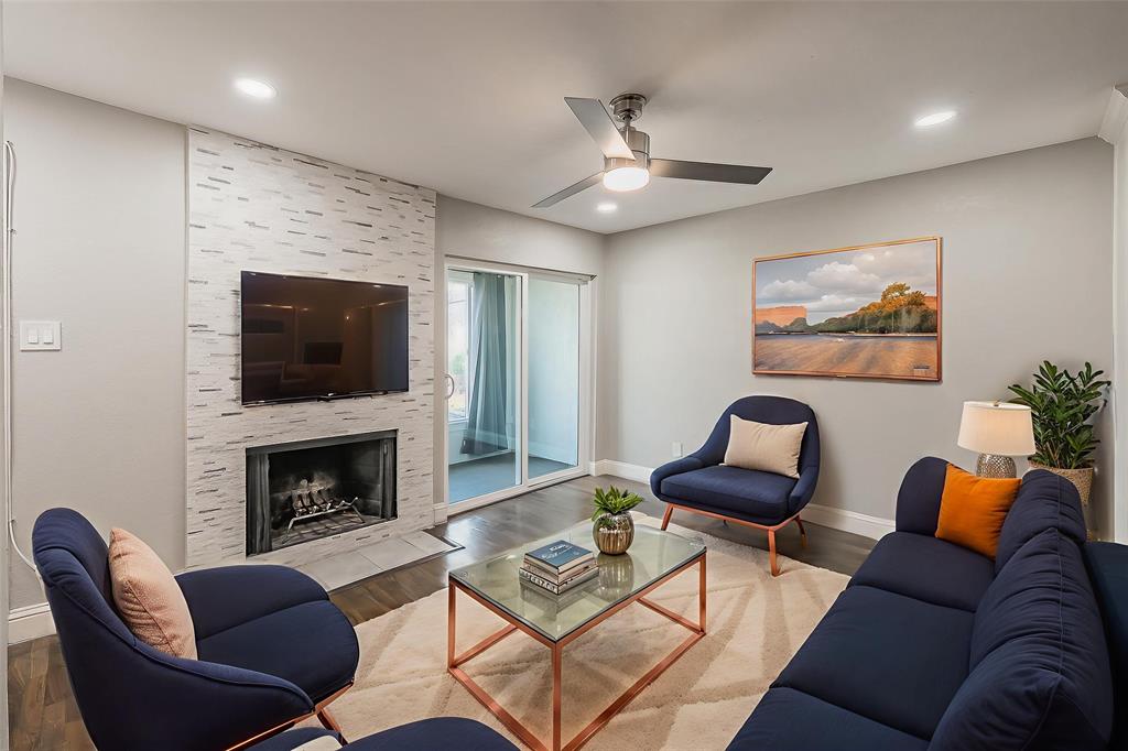 Ashton Square Condo - Residential