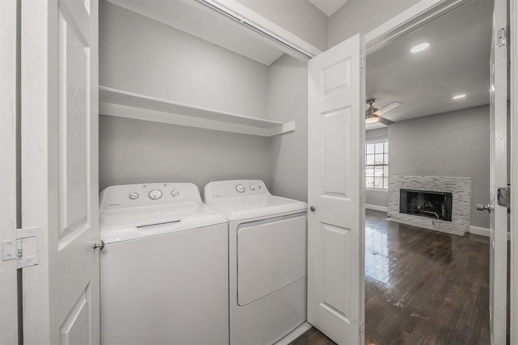 Ashton Square Condo - Residential