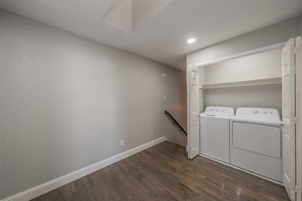 Ashton Square Condo - Residential