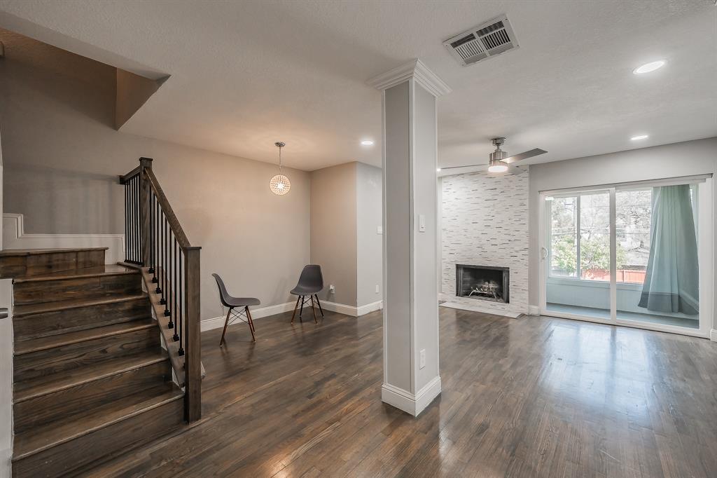 Ashton Square Condo - Residential