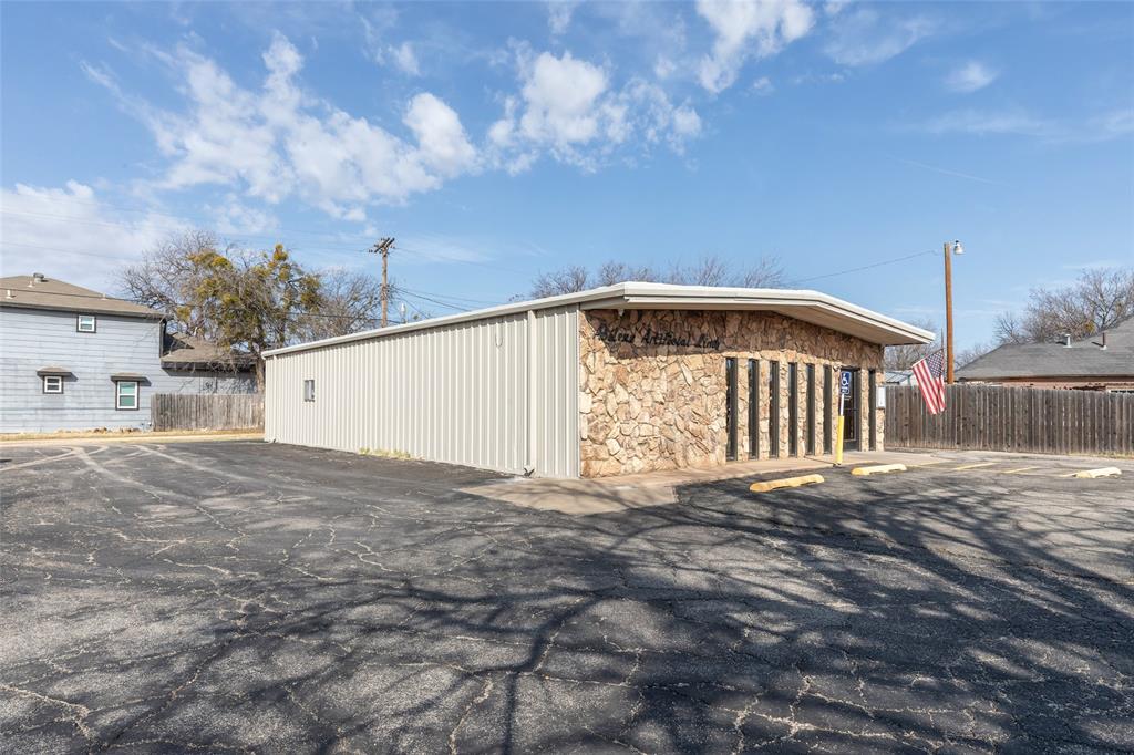 Ot Abilene - Commercial Sale
