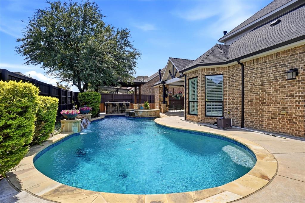2414 Trophy Club Drive