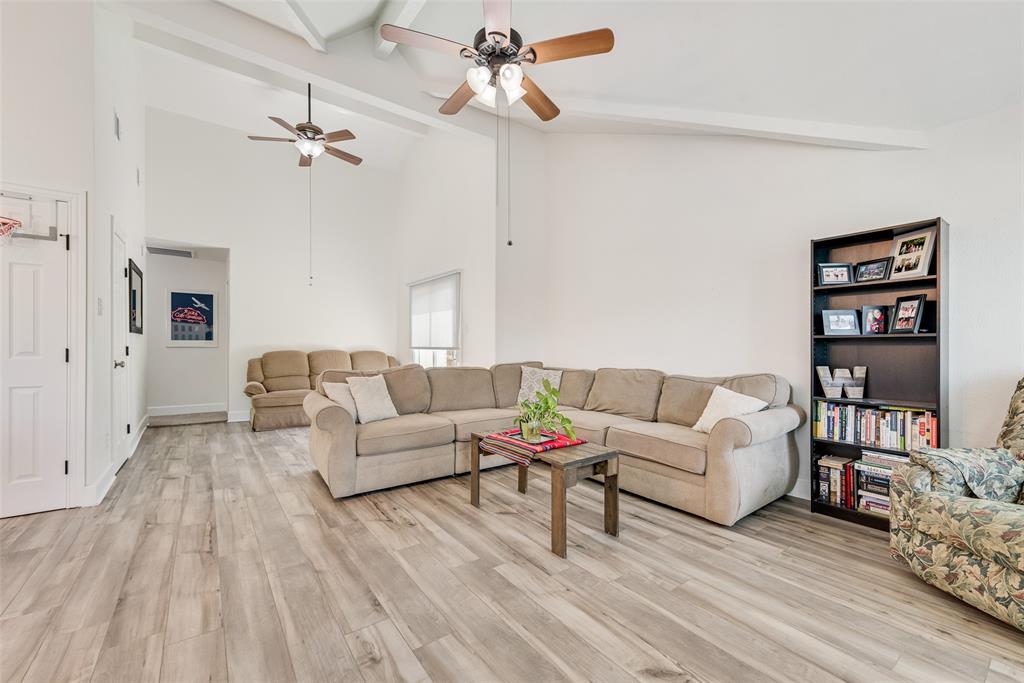 Collin Square Ph I - Residential