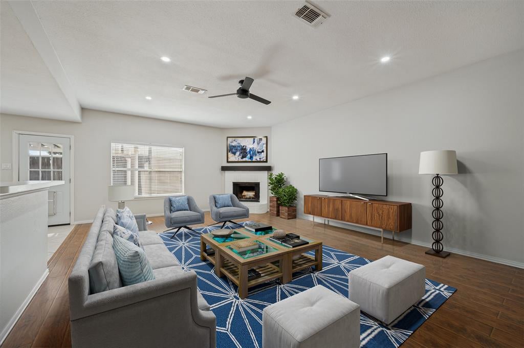 2000 Waterview Drive