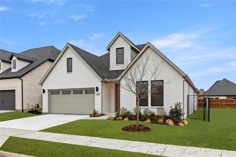 812 Stoney Bridge Lavon TX 75166