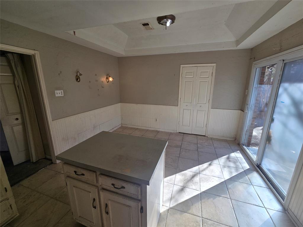 1202 Fawn Ridge Drive