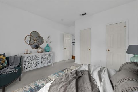 Tiny photo for 1401 Bagby Avenue #3, Waco, TX 76706 (MLS # 21099003)