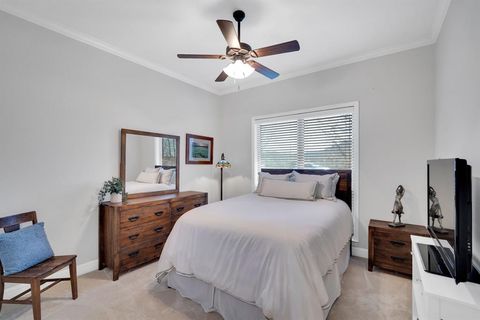 Tiny photo for 127 Sullivan Way, Waxahachie, TX 75167 (MLS # 21194937)