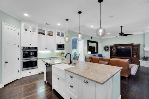 Tiny photo for 127 Sullivan Way, Waxahachie, TX 75167 (MLS # 21194937)