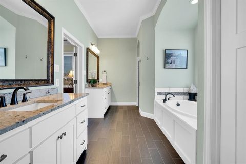 Tiny photo for 127 Sullivan Way, Waxahachie, TX 75167 (MLS # 21194937)