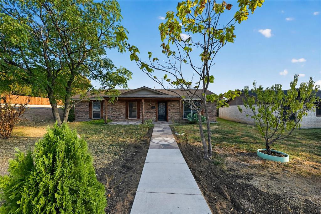 5867 Beau Purple Drive