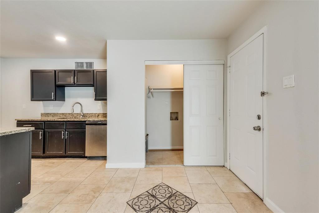 Colony 11 - Residential Lease