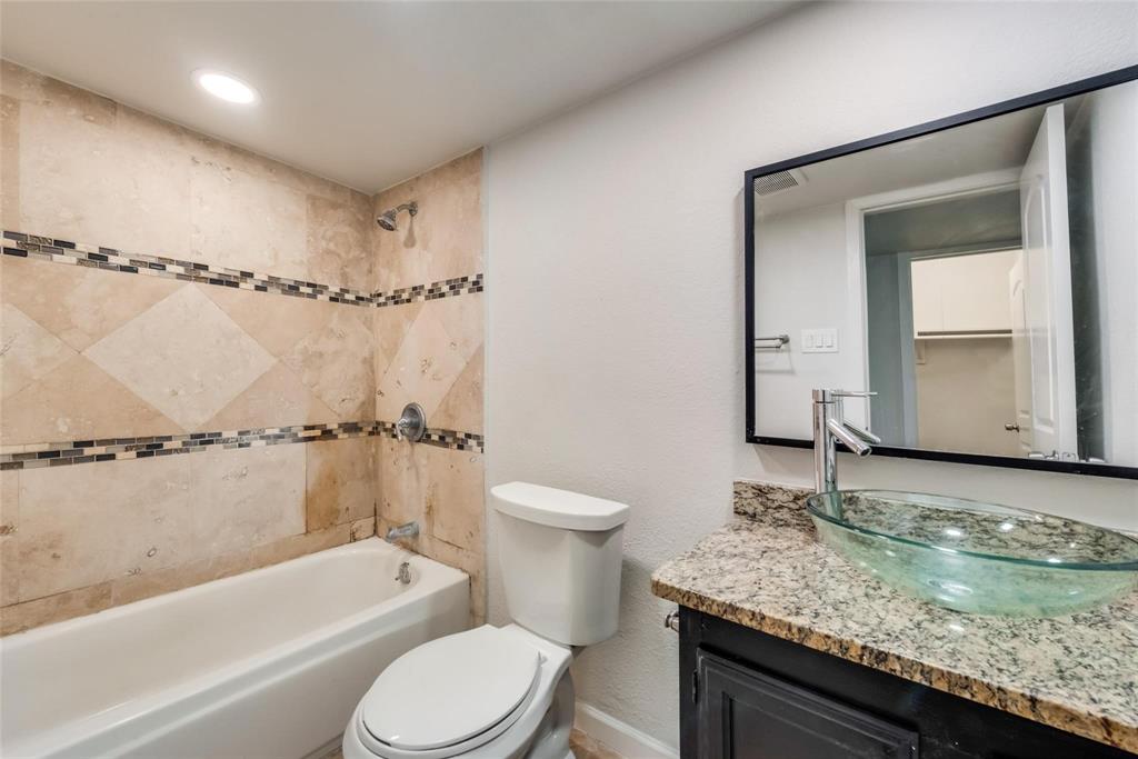 Colony 11 - Residential Lease