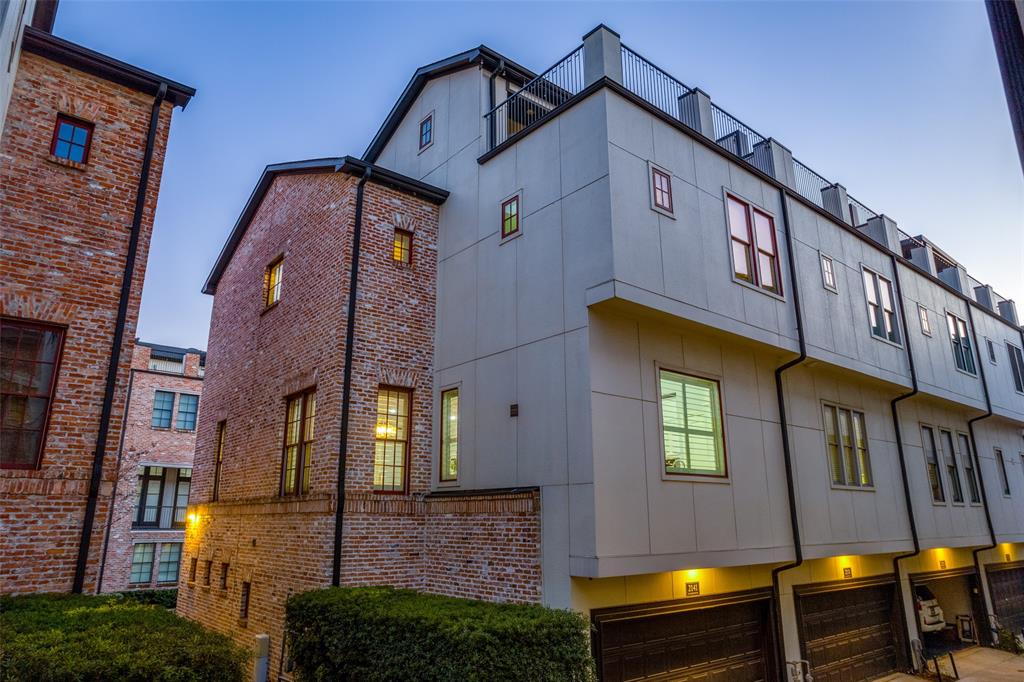 2141 Helsminster Drive