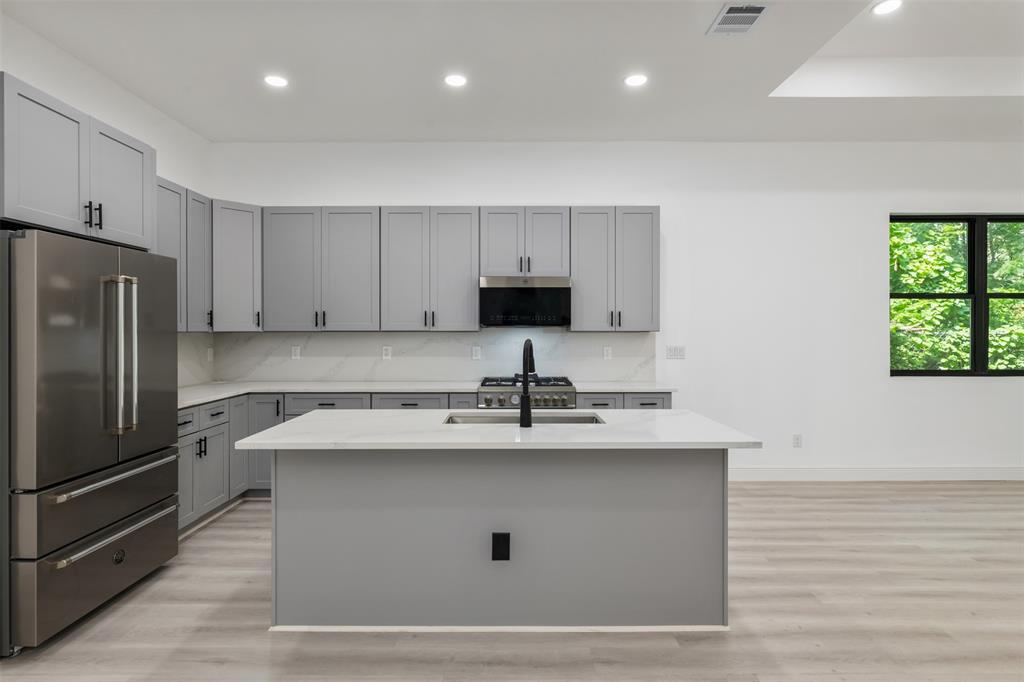 Hoopers 02 Ave - Residential