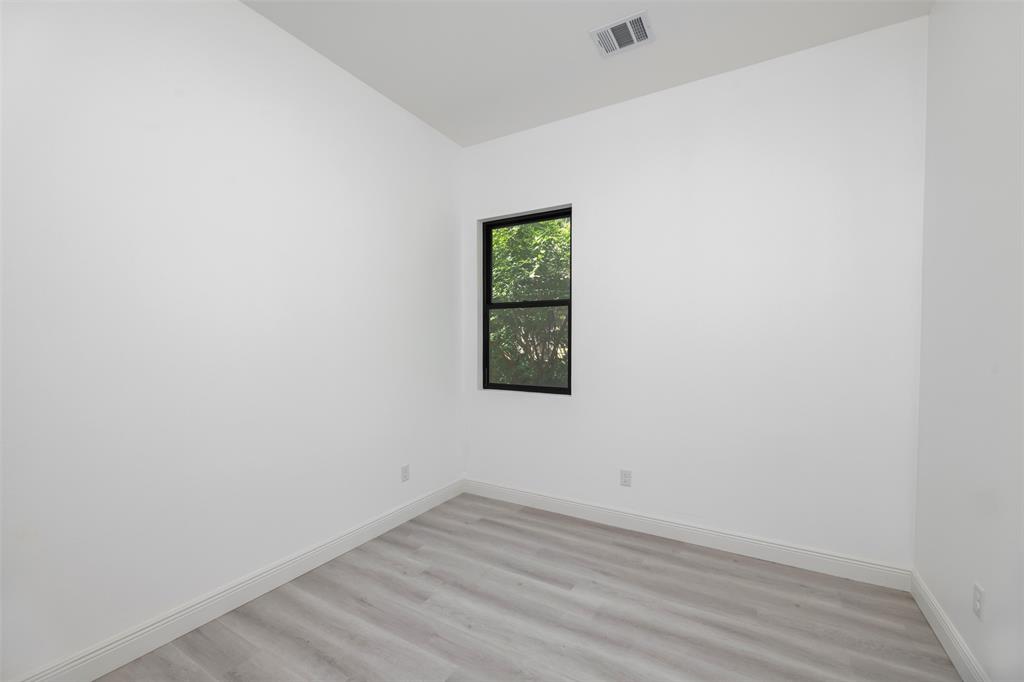 Hoopers 02 Ave - Residential