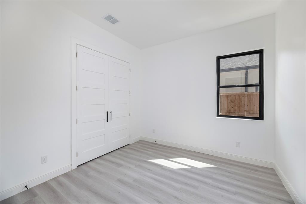 Hoopers 02 Ave - Residential