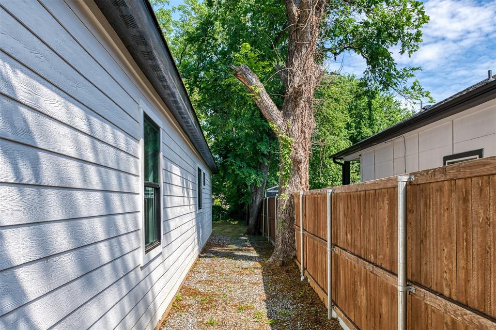 Hoopers 02 Ave - Residential