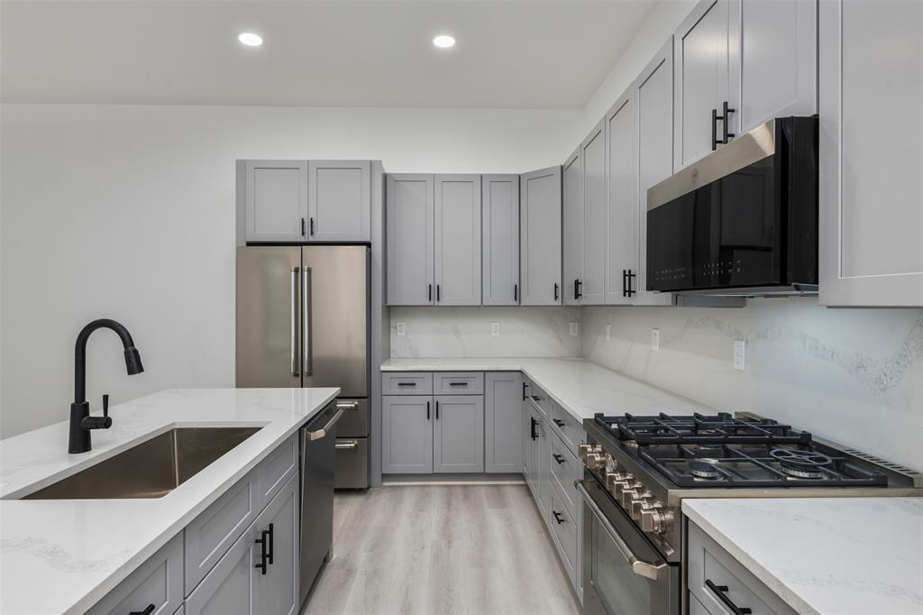 Hoopers 02 Ave - Residential