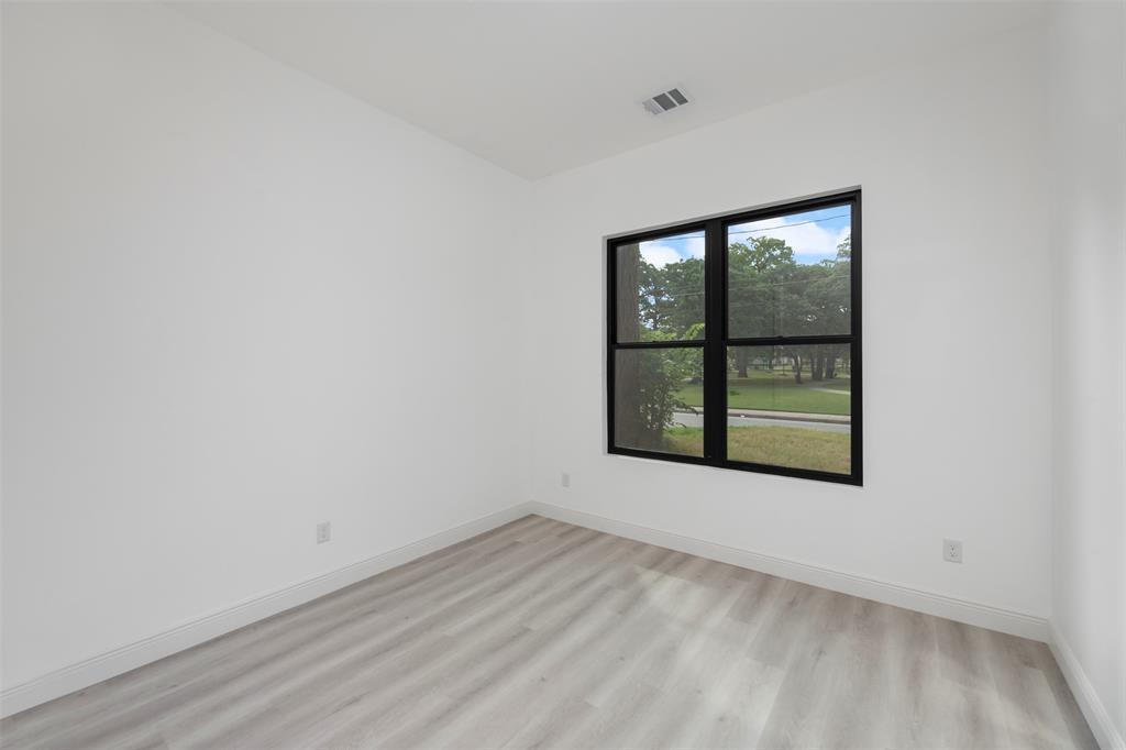 Hoopers 02 Ave - Residential