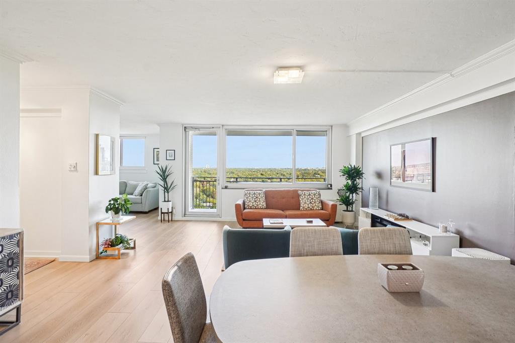 3883 Turtle Creek Boulevard 1815