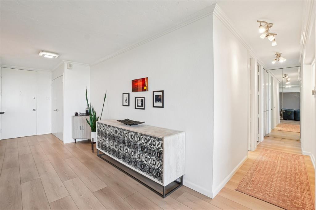 3883 Turtle Creek Boulevard 1815