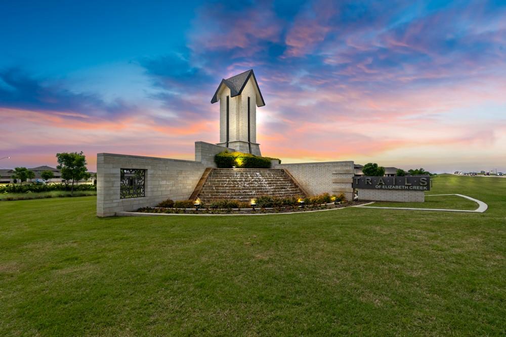 TRAILS OF ELIZABETH CREEK - Residential