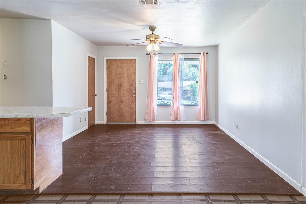 2558 Crape Myrtle Street