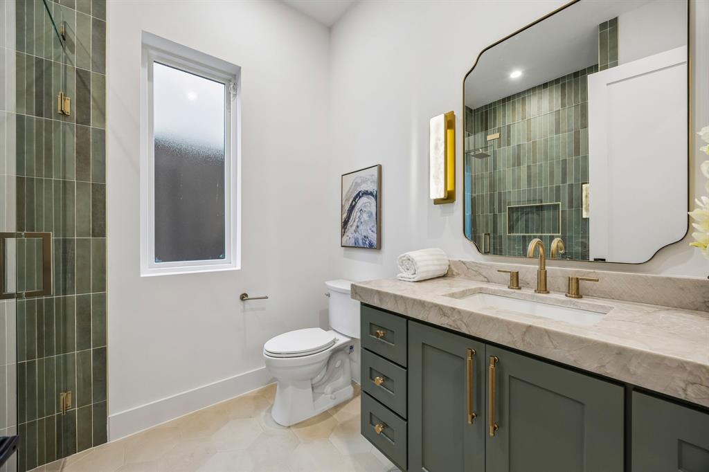 GASTON TERRACE - Residential