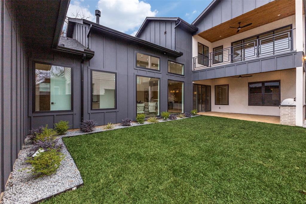 GASTON TERRACE - Residential