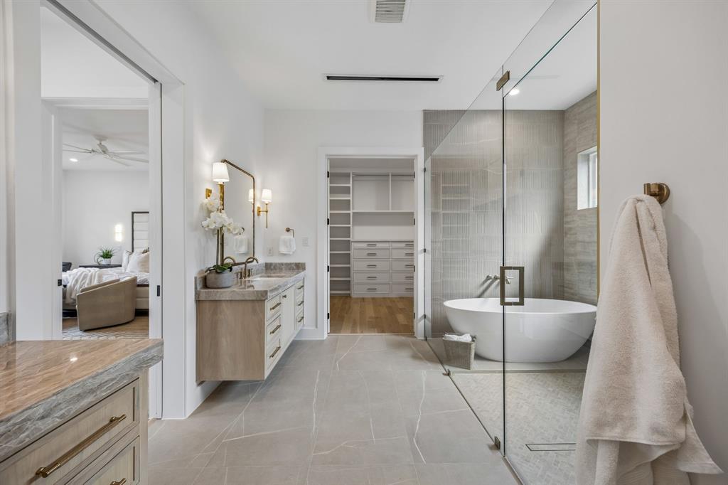 GASTON TERRACE - Residential