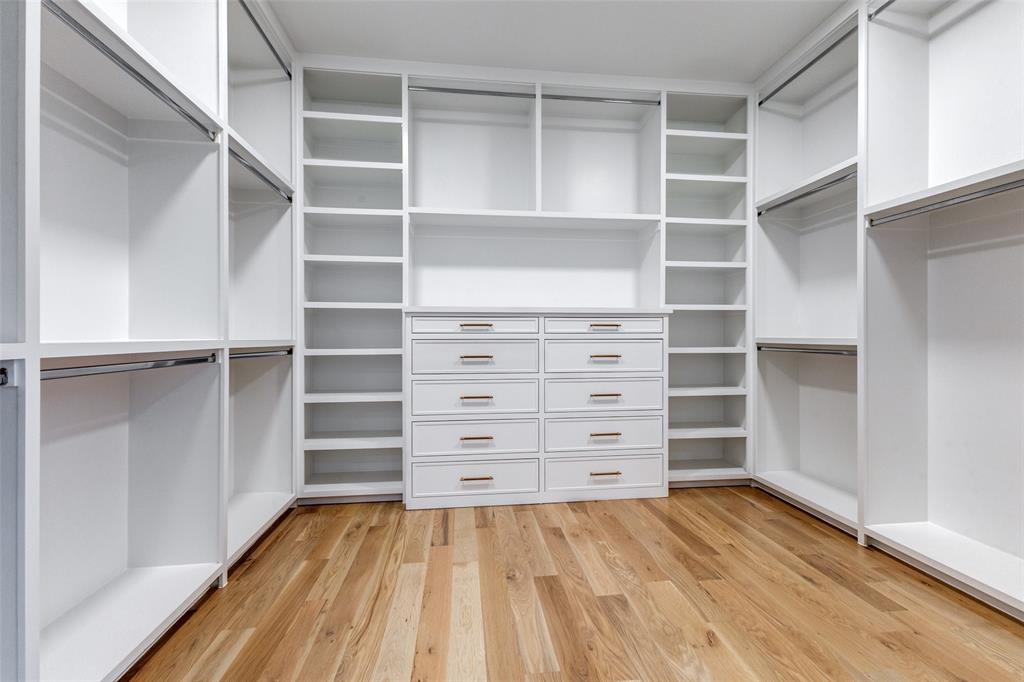 GASTON TERRACE - Residential