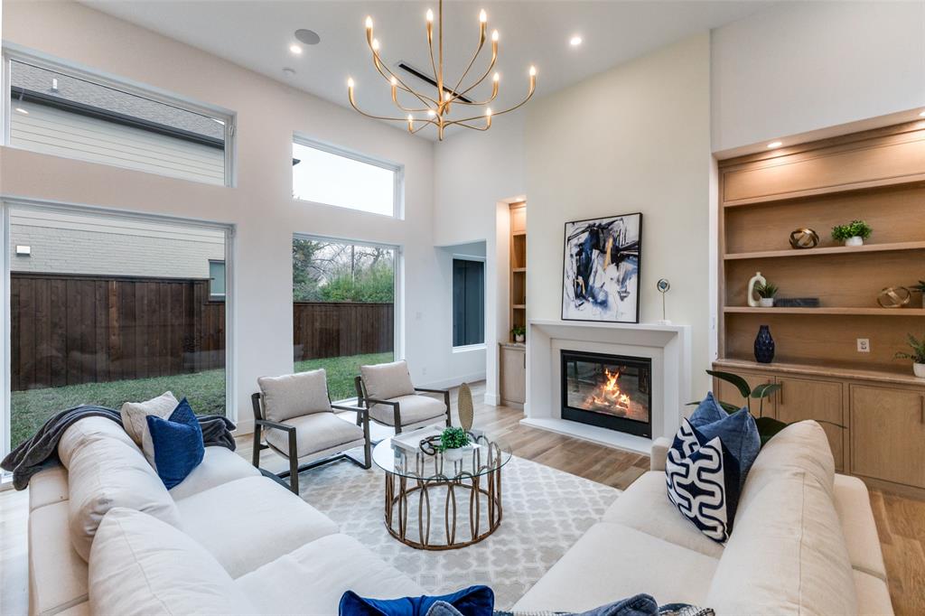 GASTON TERRACE - Residential