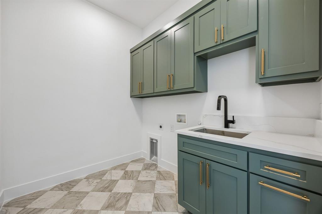 GASTON TERRACE - Residential