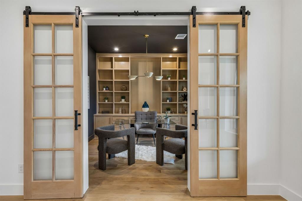 GASTON TERRACE - Residential